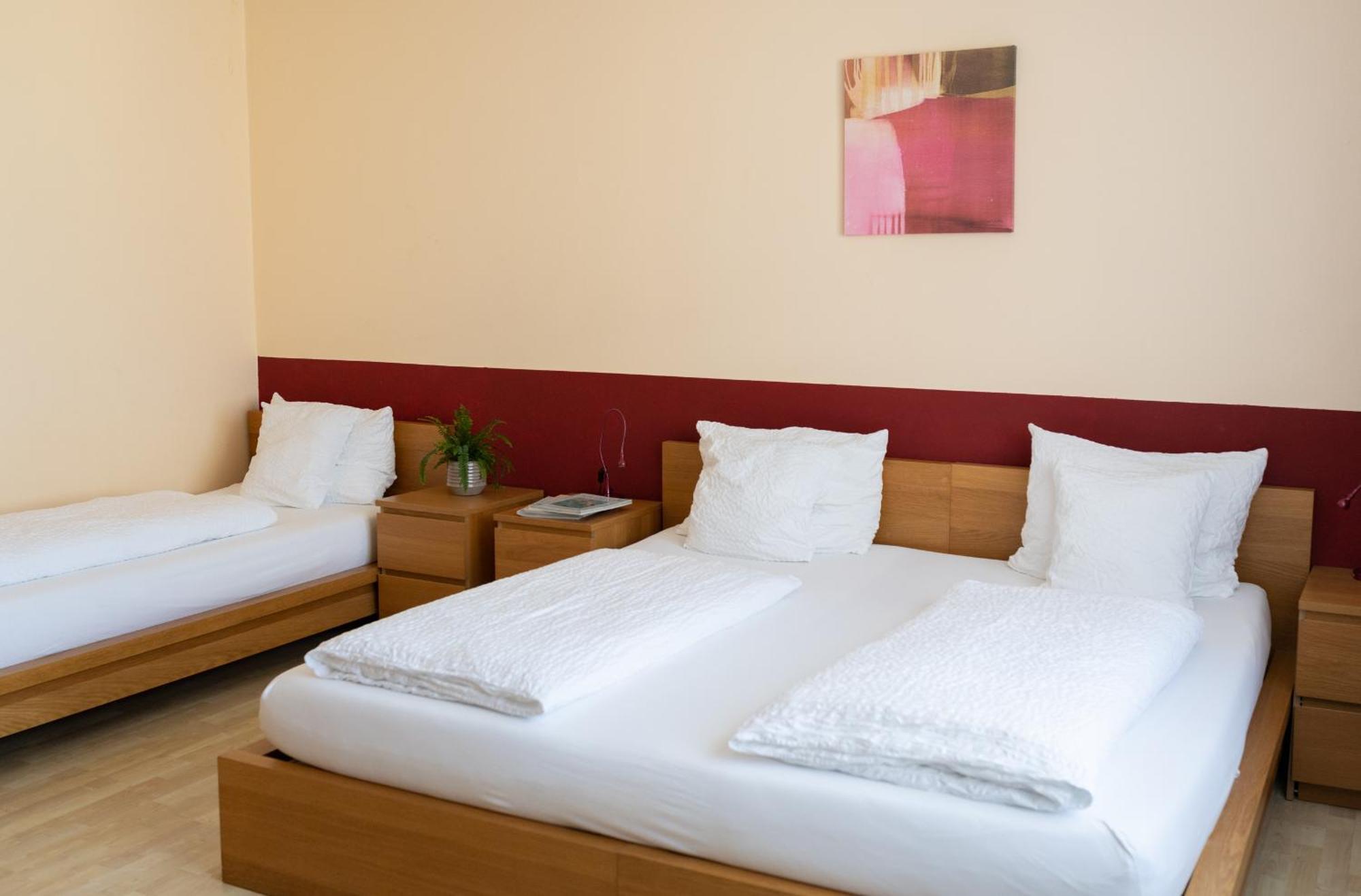 Hotel Maria Gramatneusiedl Zimmer foto