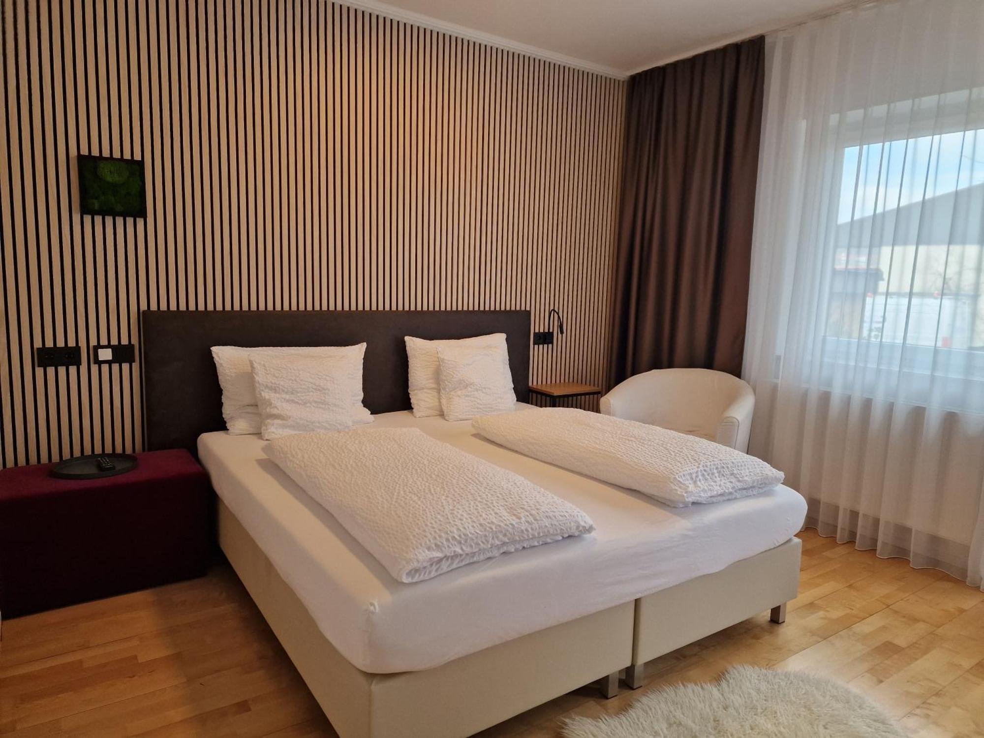 Hotel Maria Gramatneusiedl Exterior foto